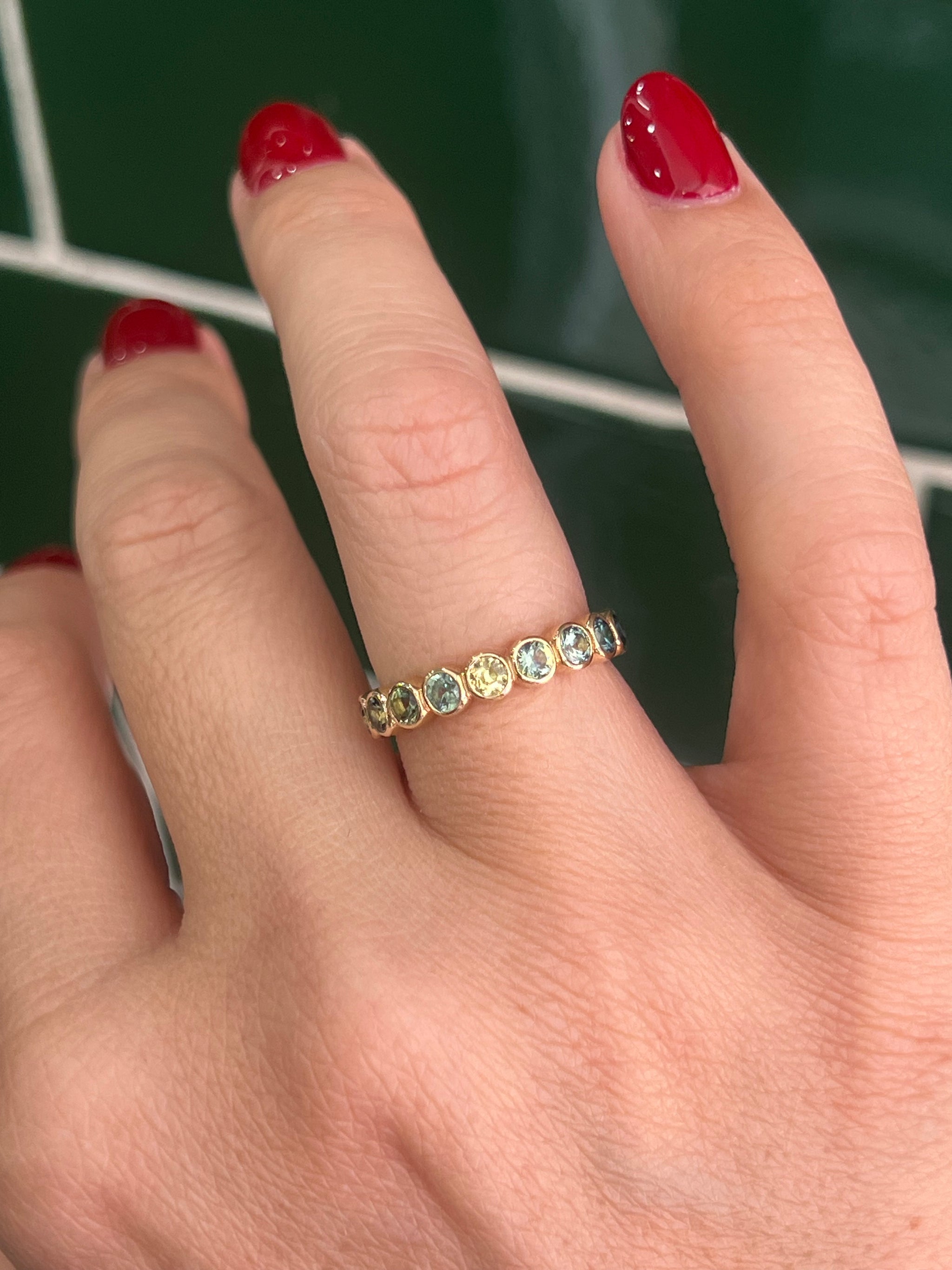 Australian Sapphire Band in 9ct Yellow Gold