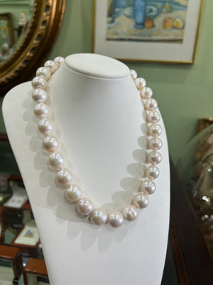 Pearl Necklace in Sterling Silver