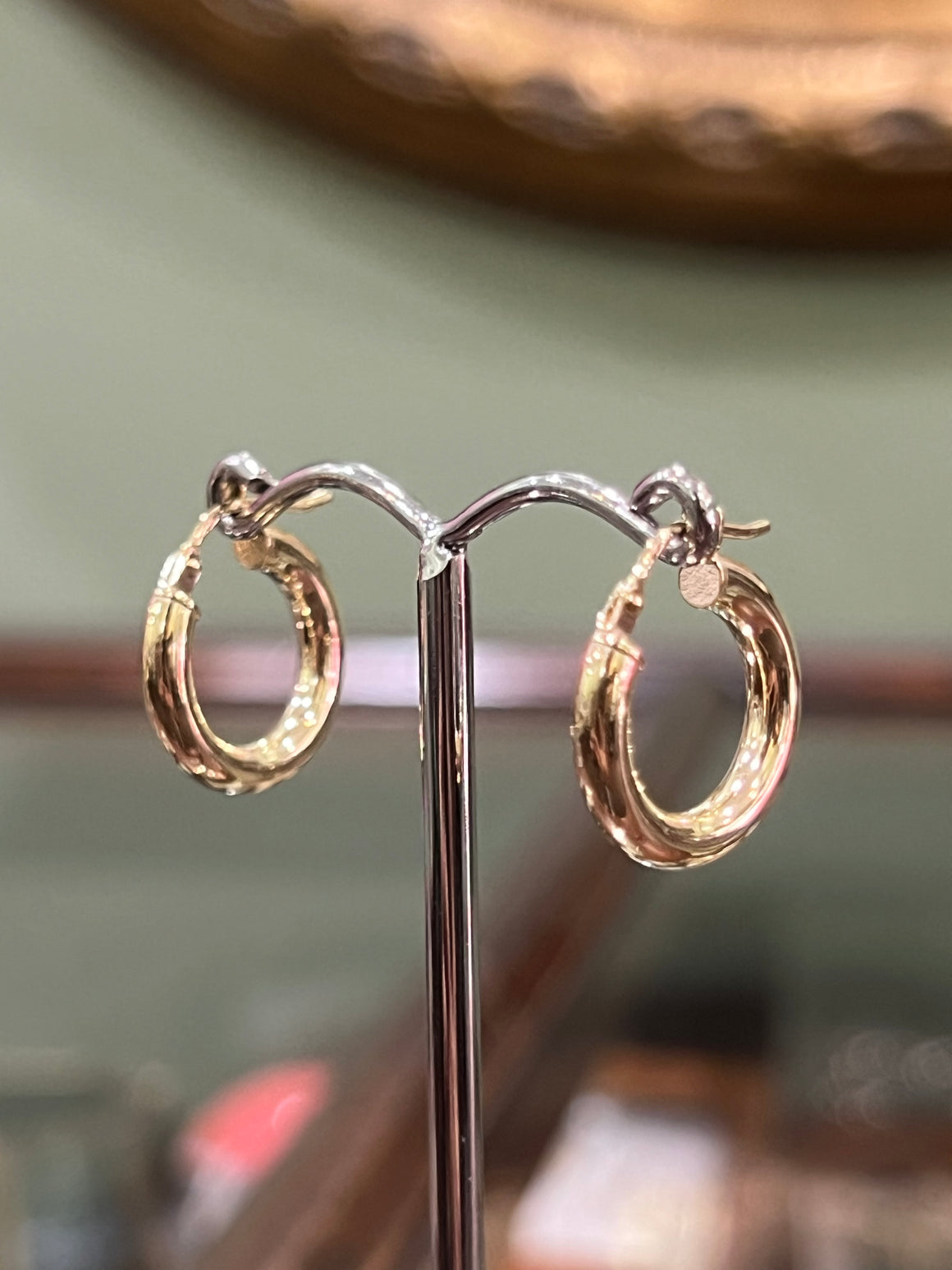Italian Gold Hoops in 9ct yellow gold 15mm