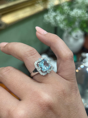 Aquamarine and Diamond Ring in 18ct White Gold