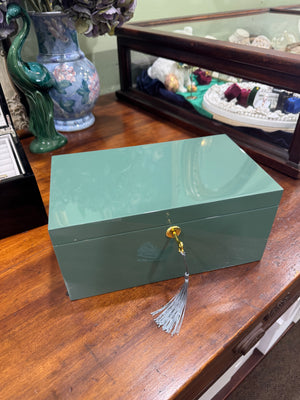 Medium Jewellery Box - Sage