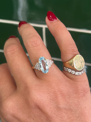 Topaz and Diamond Ring in 9ct Yellow