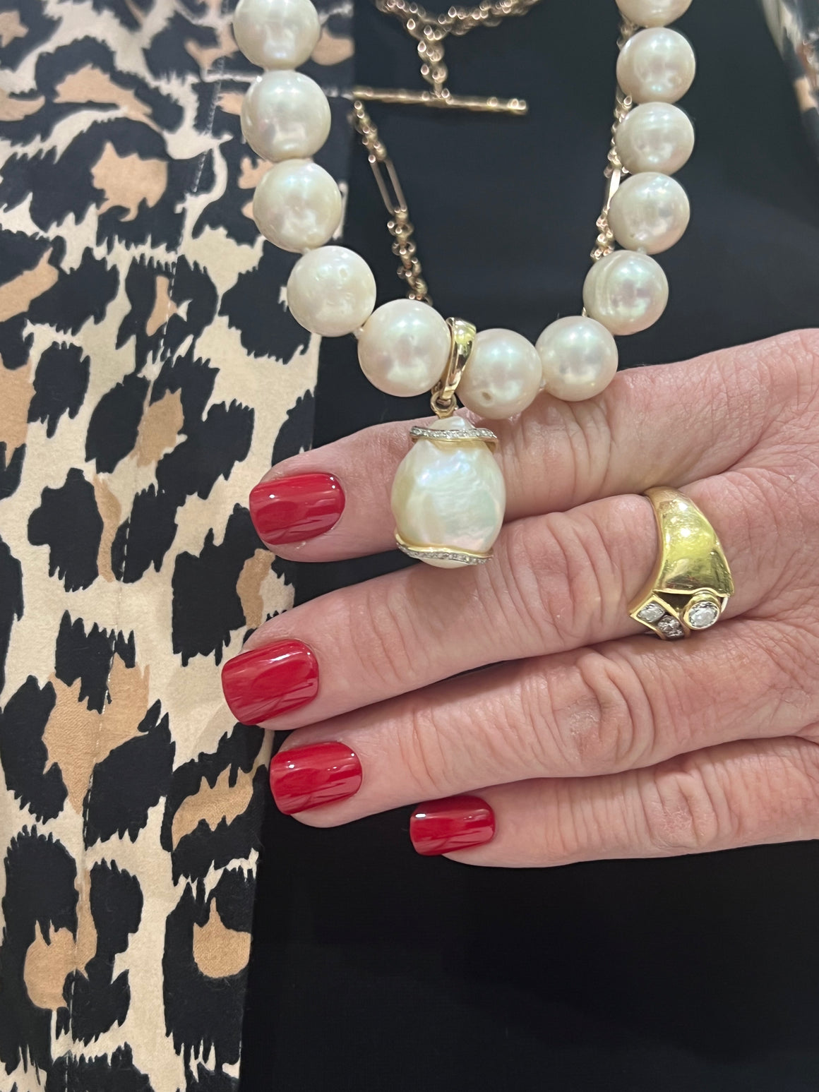Pearl and Diamond Enhancer in 9ct Yellow Gold