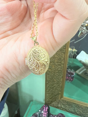 Ornate Gold Locket in 9ct Yellow Gold