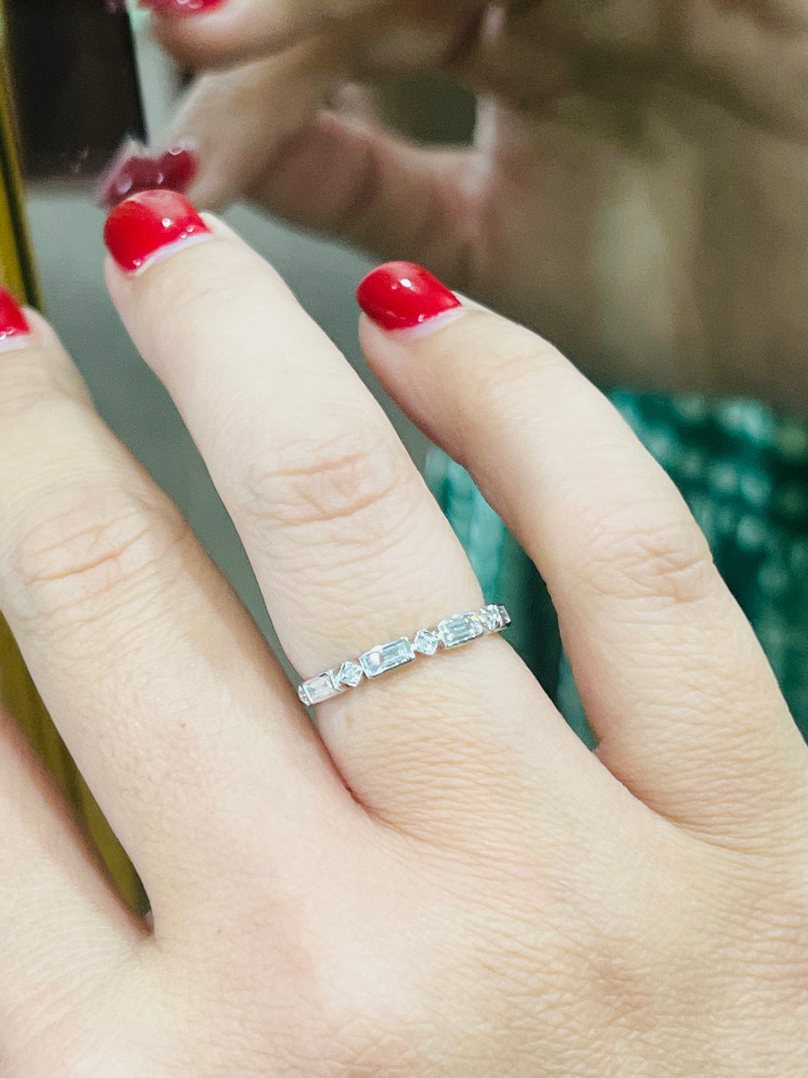 Diamond Band in 18ct White Gold (0.25ct) - Baguette